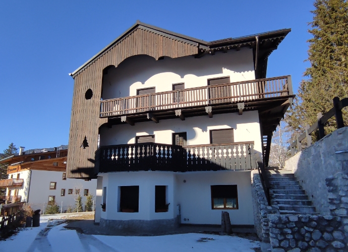 Appartamento a Cortina d'Ampezzo (BL)