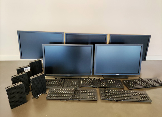 Attrezzatura informatica per uffici